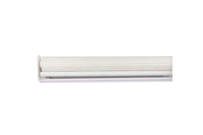 Cortina roller zebra 140x180 cm jaspe white New Space, vista frontal del mecanismo enrollado y barra inferior blanca