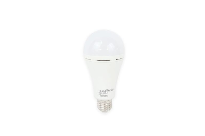 Bombillo LED emergencia A19 E27 9 W 670 lm 3000 K 25000 h Tecnolite, color blanco en vista frontal sobre fondo blanco