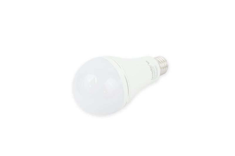 Bombillo LED emergencia A19 E27 9 W 670 lm 3000 K 25000 h Tecnolite, vista lateral sobre fondo blanco