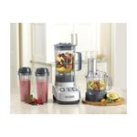 Juego licuadora y procesador Velocity Ultra 1 HP 7 piezas Cuisinart, con jarra, procesador y dos vasos llenos de frutas