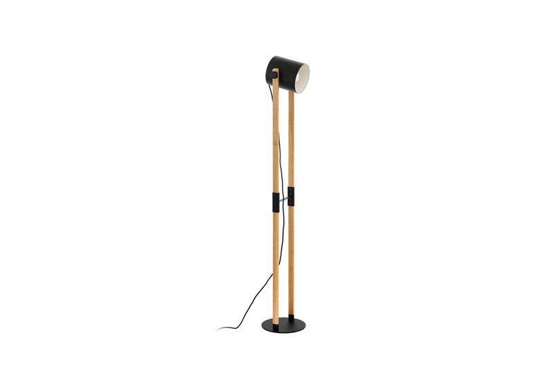 Lámpara de pie negro/madera E27 23 cm largo IP20 Hornwood Eglo, vista frontal completa con base y cable negro