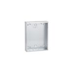 Caja para tablero Square D de 26x20 pulgadas, vista frontal del interior metálico vacío con orificios de montaje