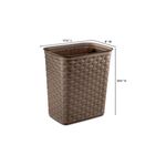 Basurero plástico 3.4 gal café tejido Sterilite, con diagrama de medidas de largo, ancho y altura