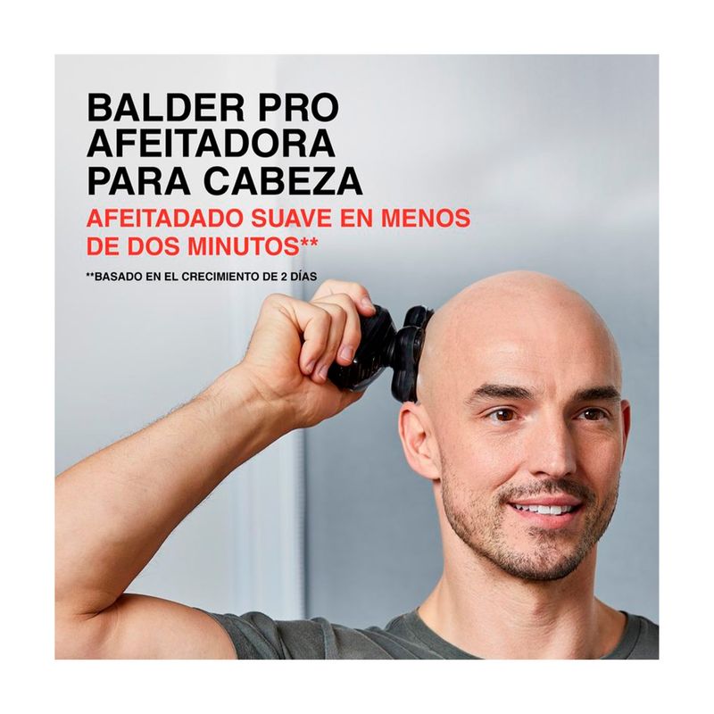 Afeitadora de cabeza carga USB Remington, hombre usando el equipo para afeitarse la cabeza con texto publicitario
