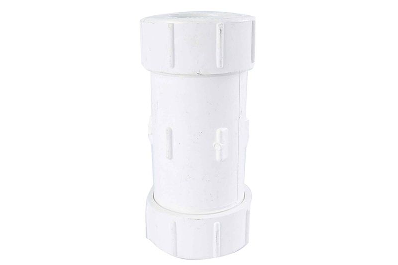 Unión reparación PVC agua potable de 2 pulgadas Durman, pieza de color blanco vista desde un ángulo frontal