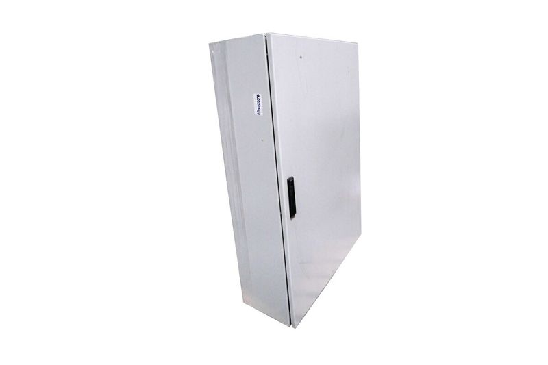Gabinete metálico Himel IP 66 Schneider Electric de 1200x800x300 mm sin fondo falso, vista lateral cerrada con cerradura