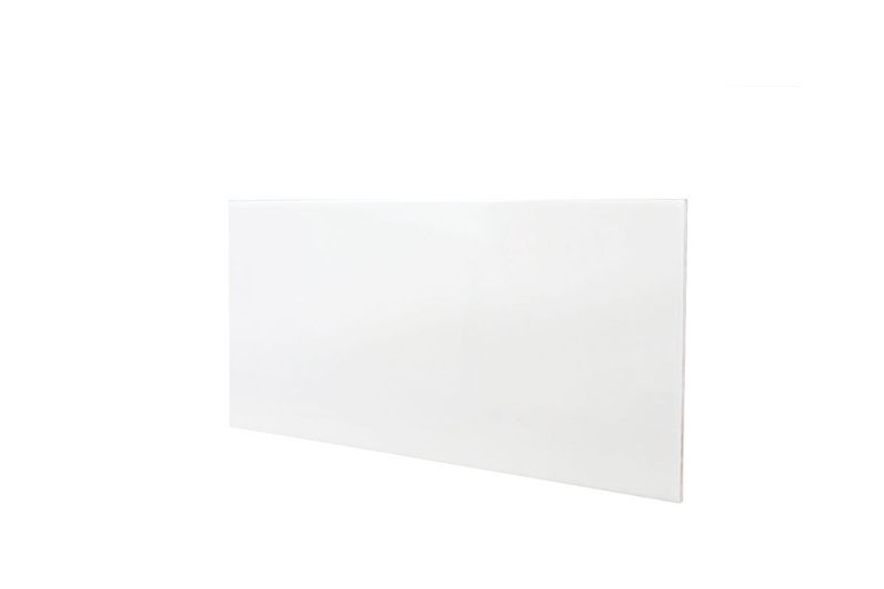 Azulejo 15x30 Mónaco blanco brillo Estudio Cerámico, vista frontal de la pieza rectangular sobre fondo blanco