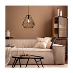 Lámpara colgante Stype 1L E27 IP20 negro Eglo, instalada en sala junto a sofá beige y mesa de centro negra