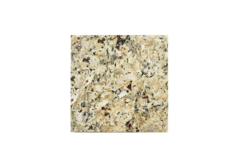 Granito brasileño 2 cm New Venetian Gold Pedra Do Frade, muestra cuadrada con vetas doradas, beige y motas negras