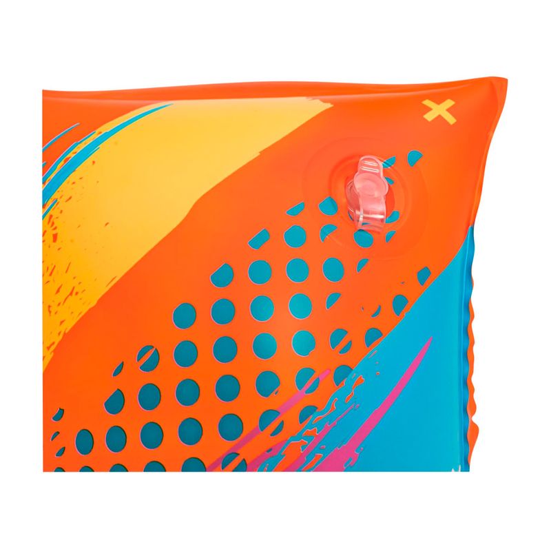 Mangas flotantes para niños de 3 a 6 años multicolor Bestway, primer plano del empaque plástico con válvula de inflado