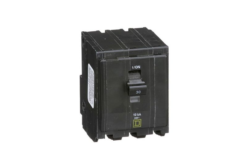 Breaker enchufable 3P 120-240V Square D de 30 amp, vista frontal del interruptor negro con palanca de encendido
