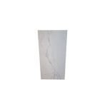Porcelanato 60x120 Anima White brillante rectificado Sinsa, pieza única con vetas grises estilo marmoleado