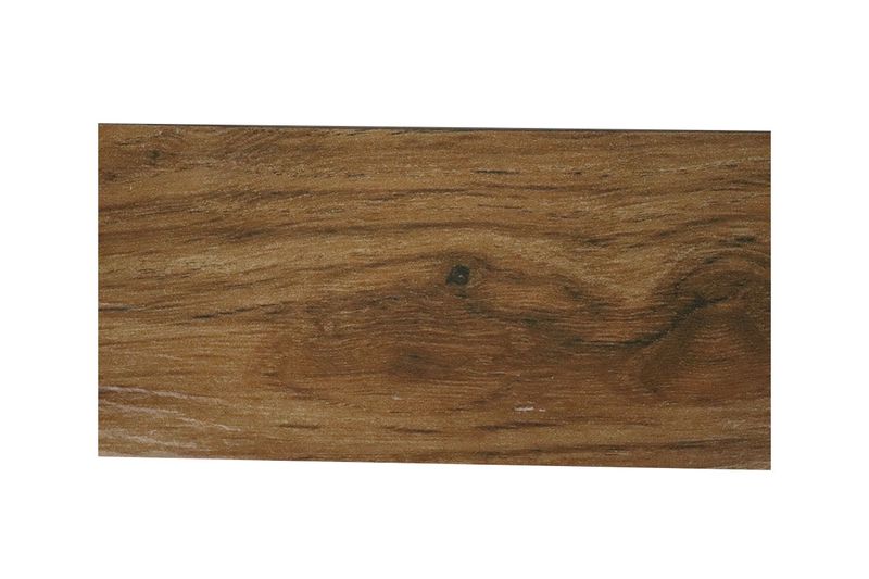 Baldosa 20x60 madera olivo brillante Hispacensa, vista frontal del diseño de veta de madera con nudo central