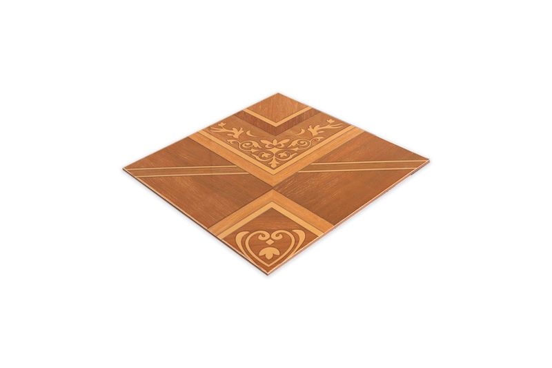 Baldosa 45x45 polis geométrico madera BR 45521 Cristofoletti, vista cenital en ángulo con diseño de madera y adornos