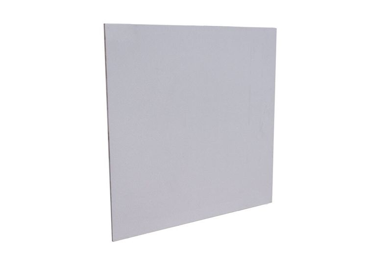 Porcelanato 59.3 x 59.3 gris claro Lamosa, vista frontal de la pieza cuadrada con acabado mate