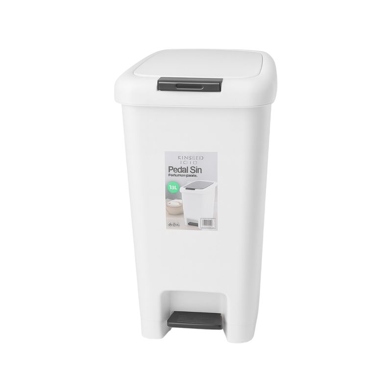 Basurero de pedal 15 L gris plástico Kennedy Home, cuerpo blanco con pedal y asa gris, incluye etiqueta frontal