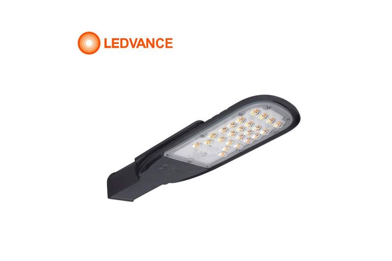 Luminaria para poste AreaLight 50 W 6500 K 100-240 V 5000 lm con fotocélula Ledvance, vista lateral inferior de los LED