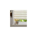 Cortina roller zebra 120 x 180 cm jaspe white New Space, instalada en ventana con adornos decorativos en el marco