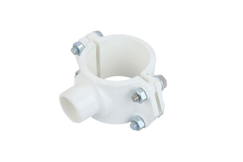 Silleta abrazadera PVC lisa 2" x 3/4" Durman, vista lateral que muestra los pernos metálicos de ajuste y el color blanco