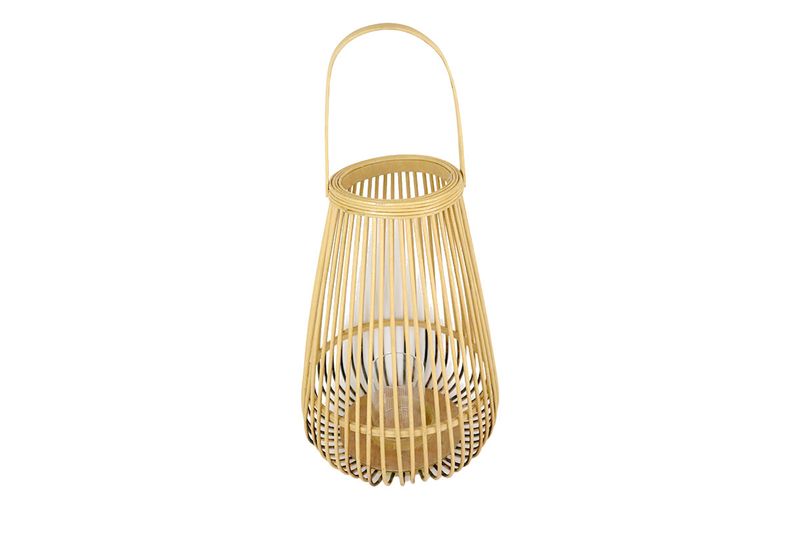 Linterna decorativa café con agarre 33 x 46 cm Concepts, vista frontal completa con vela blanca en su interior