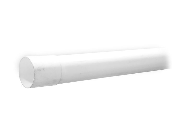 Tubo PVC agua potable 6 mts SDR 32.5 3 pulgadas 125 psi Durman, vista lateral del tubo blanco sobre fondo blanco