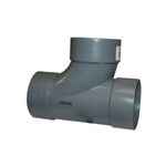 Tee PVC liso sanitario de 4 pulgadas Amanco, vista lateral del accesorio en color gris