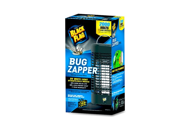 Exterminador de insectos eléctrico 1/2 acre 20W Black Flag, empaque frontal con ilustración del equipo y especificaciones