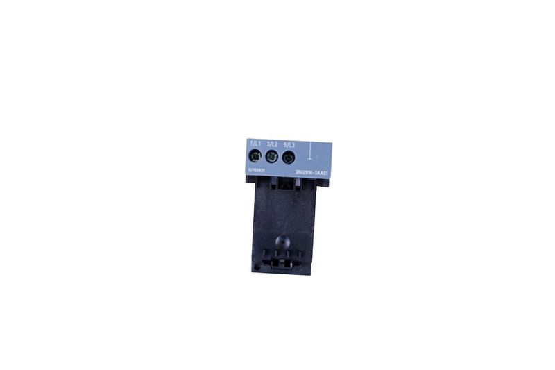 Soporte para montaje independiente de relé de sobrecarga Siemens SO0, vista frontal del conector gris y base negra