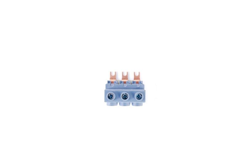Borne acometida trifásica para guardamotores Siemens S0-S00 conexión por abajo, vista frontal de los terminales y tornillos