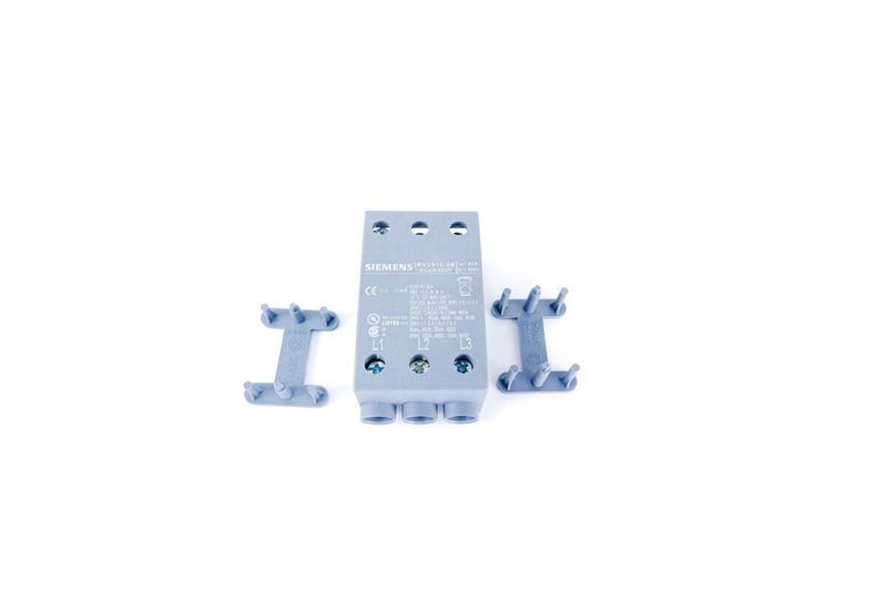 Borne acometida trifásica para guardamotores Siemens S0-S00 conexión por arriba, vista frontal con sus dos piezas laterales