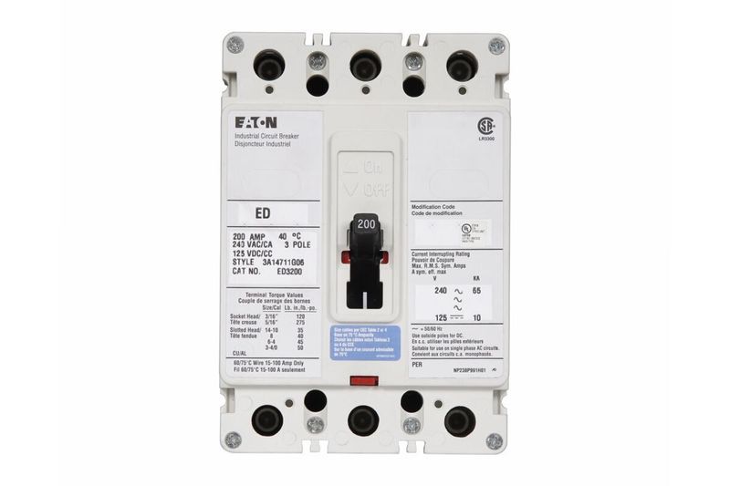 Main breaker tipo ED 3x200 240V CH Eaton, vista frontal del interruptor eléctrico blanco con palanca de accionamiento