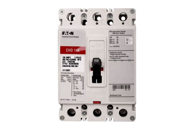 Main breaker tipo EHD 3x70 480V CH Eaton, vista frontal del interruptor eléctrico blanco con palanca de encendido negra