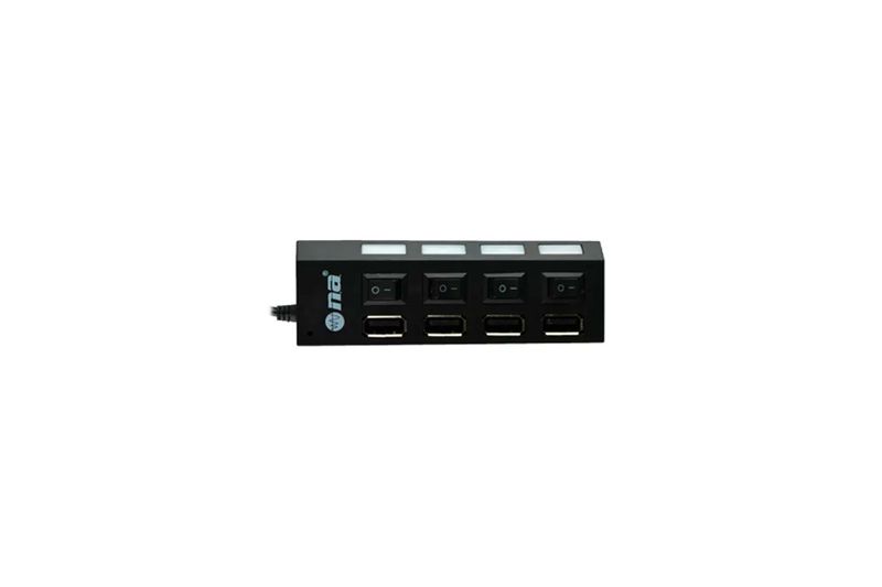 Adaptador USB 4 salidas con protector Nippon America, vista frontal del dispositivo negro con botones y puertos USB