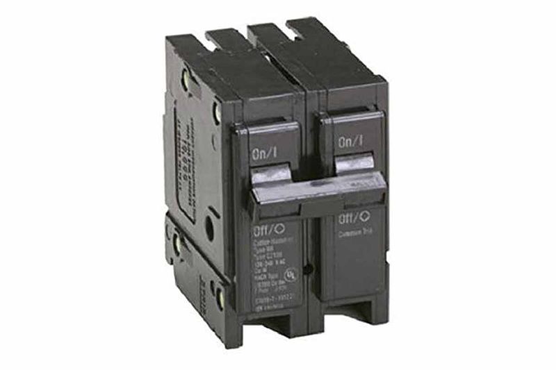 Breaker tipo BR 2P para base de medidor CH 120-240 V 100 amp Eaton, vista frontal del interruptor doble color negro