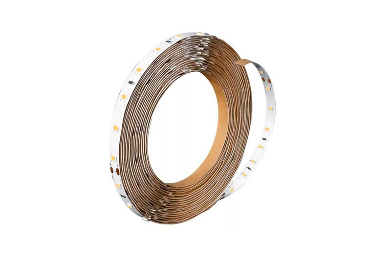 Cinta LED 16.6 W 1830 lm 3000 K 5 m Master Philips, rollo completo enrollado con los diodos visibles en el borde