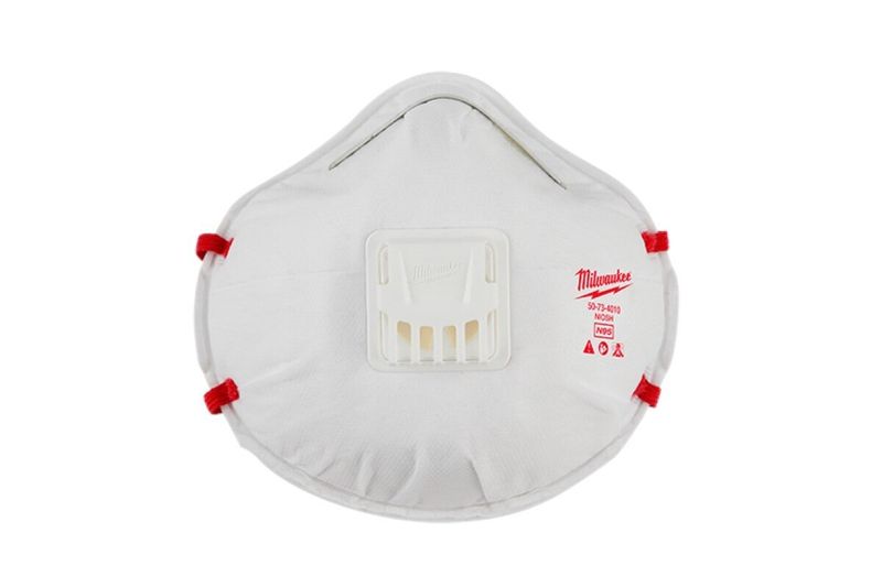 Mascarilla desechable con válvula Milwaukee N95 de 1 pieza, vista frontal blanca con válvula central y elásticos rojos