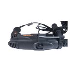 Taladro percutor eléctrico industrial Truper de 1/2 pulgada, 1200 W y 110 V, vista lateral del cuerpo y mango auxiliar