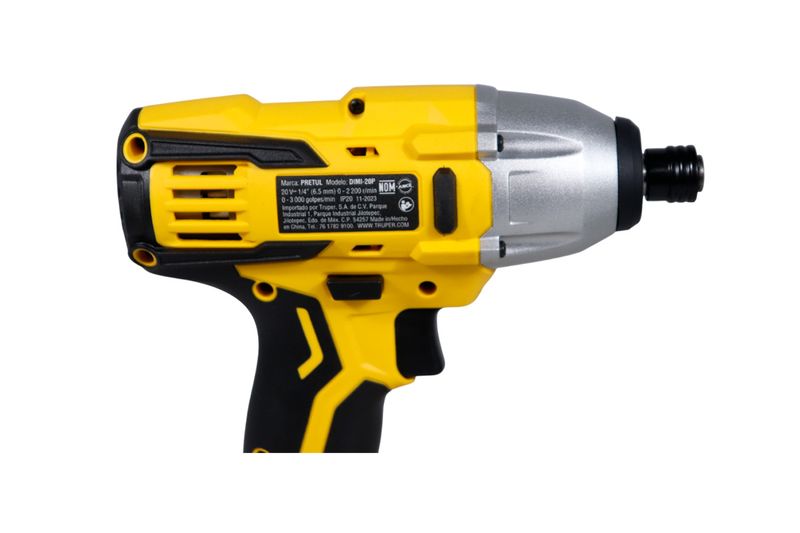 Atornillador de impacto inalámbrico Pretul de 1/4 pulgada y 20V, vista lateral de la etiqueta técnica en el cuerpo amarillo