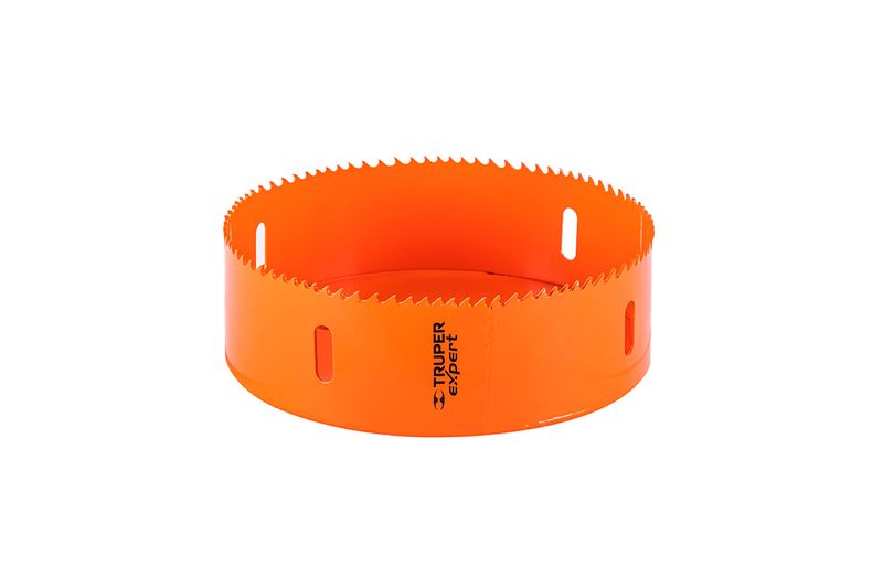 Sierra copa bimetálicos 6 pulgadas Truper, vista en perspectiva del anillo de corte color naranja con dientes afilados