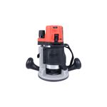 Router eléctrico Milwaukee de 110 V y 2-1/4 HP, vista frontal completa con mangos laterales negros y cuerpo rojo