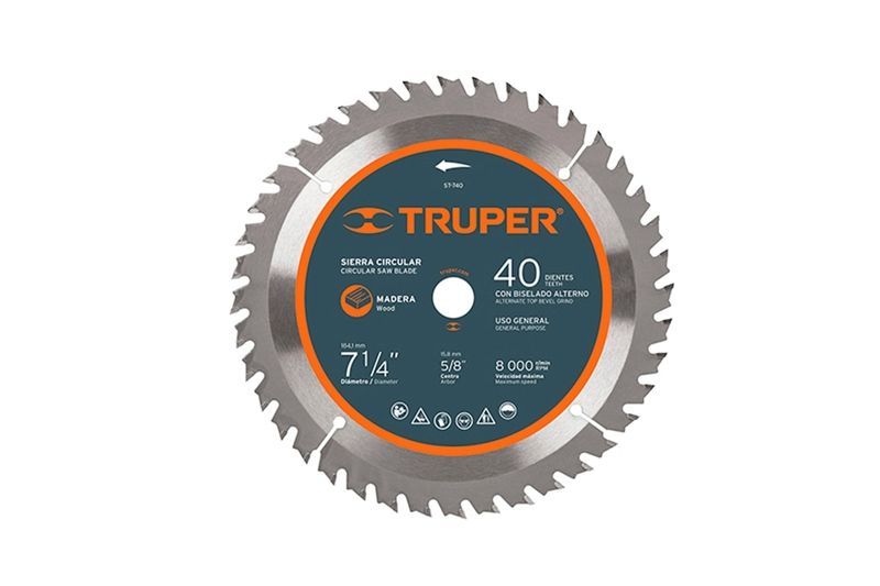 Disco para madera Truper de 7-1/4 pulgadas y 40 dientes, vista frontal del disco circular con centro negro y naranja