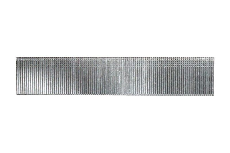 Clavos para clavadora Truper de 1 pulgada, vista frontal de la tira de clavos metálicos alineados