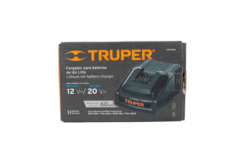 Cargador para batería 18V Truper, empaque de cartón negro con ilustración del equipo y especificaciones técnicas