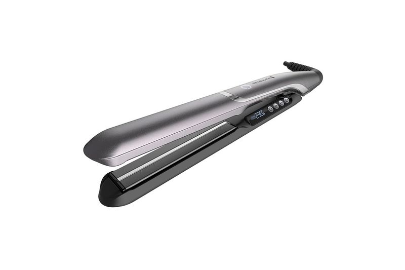 Plancha alisadora Remington ProLuxe, vista lateral detallando la pantalla digital y los botones de control