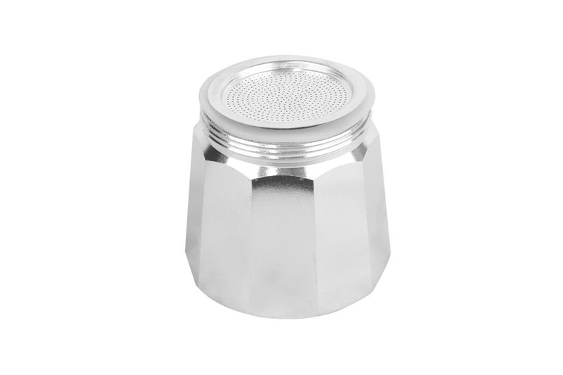 Cafetera italiana plateada aluminio 9 tazas Sinsa, primer plano del filtro metálico perforado y su base octagonal