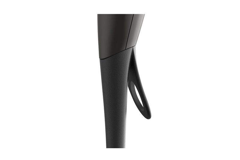 Secadora de cabello Pro Ceramic 2 velocidades Remington, detalle lateral del mango negro con soporte para colgar