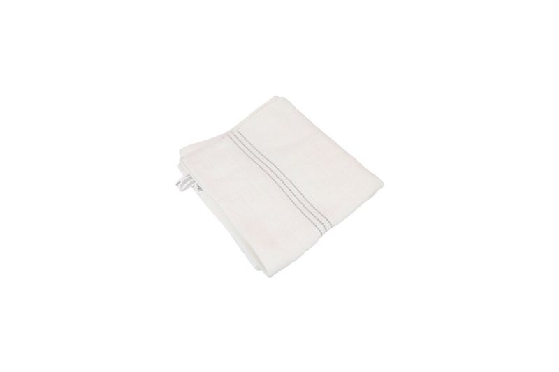 Toalla de baño tejido ladrillo blanco 27x50 Safdie, doblada mostrando el relieve del tejido y los bordes