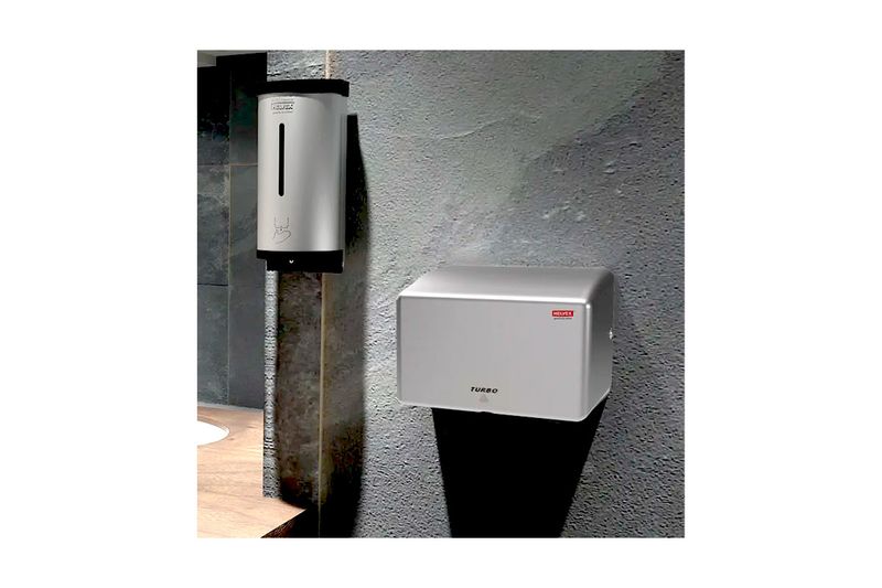 Secador de manos turbo automático Helvex de 1000 W y 120 V acero inox, instalado en pared junto a un dispensador