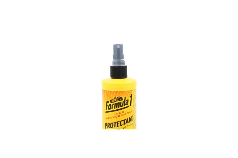 Líquido protectante para tableros de autos Formula 1 10.64 onzas cítrico, botella amarilla con atomizador negro