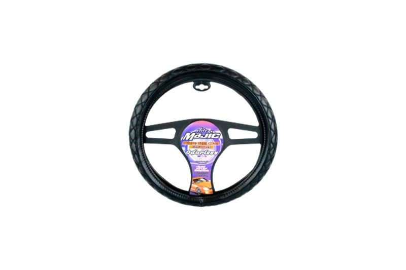 Forro de timón Ultra Lux negro Majic, vista frontal del protector circular con textura acolchada y etiqueta central